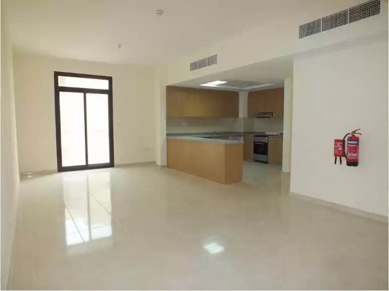 Residential Ready Property 2 Bedrooms U/F Apartment  for rent in Al Sadd , Doha #8336 - 1  image 